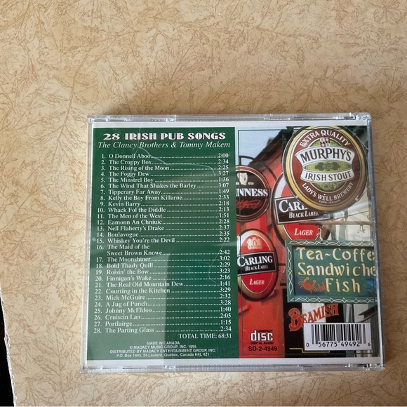 Crolly:Larry the leprechaun doll and two Irish music compact discs from Ireland - Picture 9 of 12